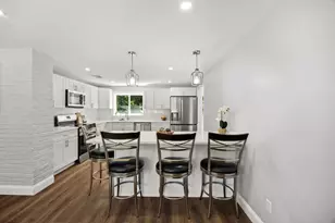 15 Clara Rd, Brockton, MA 02302 - Photo 2