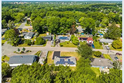 15 Clara Rd, Brockton, MA 02302 - Photo 34