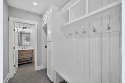 533 Woods Hole Road #B102, Falmouth, MA 02543 - Photo 12