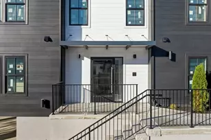 11 Boynton St, Swampscott, MA 01907 - Photo 1