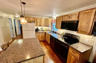 477 Clark St, Gardner, MA 01440 - Photo 10