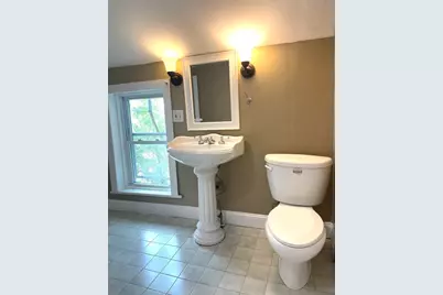 221 Middle St, New Bedford, MA 02740 - Photo 22