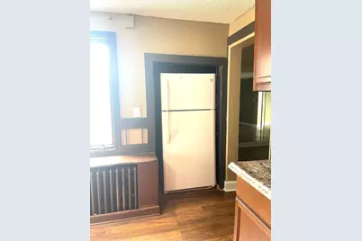 221 Middle St, New Bedford, MA 02740 - Photo 8