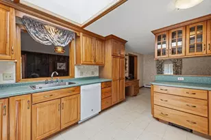 47 Collins Rd, Northborough, MA 01532 - Photo 8