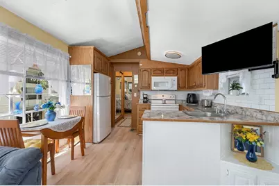 308 Route 286 #10, Seabrook, NH 03874 - Photo 6