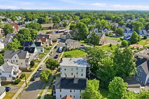 109 Grover St, Springfield, MA 01104 - Photo 6