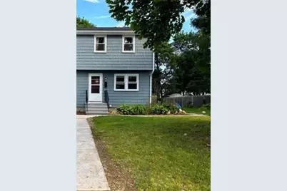 3 Pleasant Ct #R, Medfield, MA 02052 - Photo 2