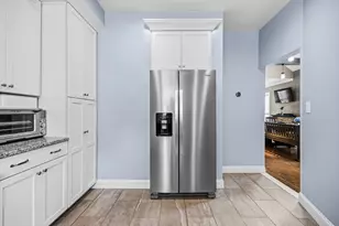 109 Stephen St, Dartmouth, MA 02748 - Photo 6