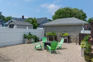 109 Stephen St, Dartmouth, MA 02748 - Photo 32
