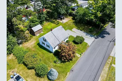 231 Bouchard Ave, Dracut, MA 01826 - Photo 1