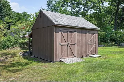231 Bouchard Ave, Dracut, MA 01826 - Photo 24