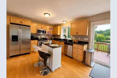 24 Beach St, Milford, MA 01757 - Photo 2
