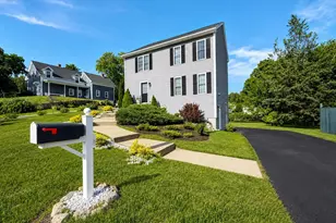 24 Beach St, Milford, MA 01757 - Photo 1