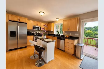 24 Beach St, Milford, MA 01757 - Photo 2