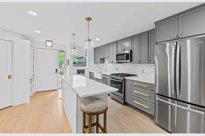 93 Hillside Drive #93, Wayland, MA 01778 - Photo 4