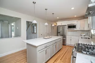 49 Whitebark Wy, Raynham, MA 02767 - Photo 10