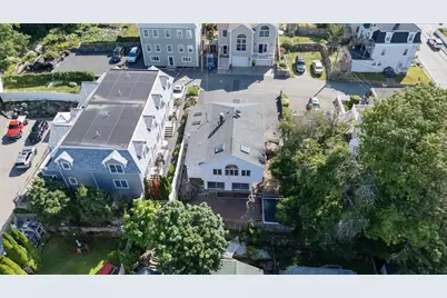 8 Luzitania Ave, Gloucester, MA 01930 - Photo 28