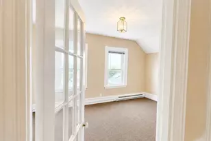 53 Oxford St, Fall River, MA 02721 - Photo 6