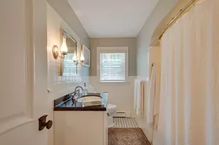 70 Berwick Pl, Norwood, MA 02062 - Photo 30