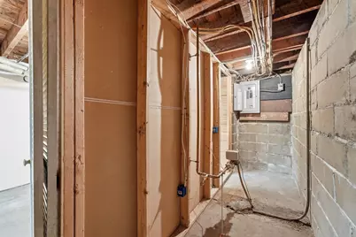 44 Woodmont Street, West Springfield, MA 01089 - Photo 30