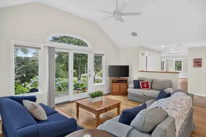 72 Smith St, Chatham, MA 02633 - Photo 10