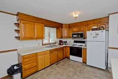 597 Amherst Rd, Granby, MA 01033 - Photo 6