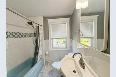 479 Beale St, Quincy, MA 02170 - Photo 4