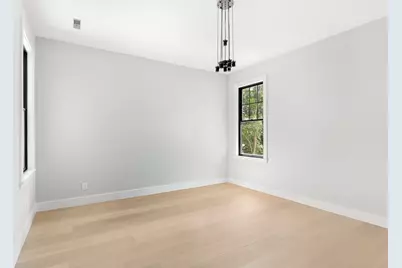 34 Pinckney St #1, Somerville, MA 02145 - Photo 6