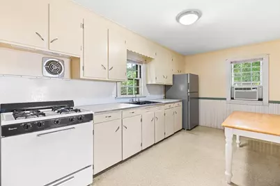 198-200 Concord Street, Newton, MA 02462 - Photo 16