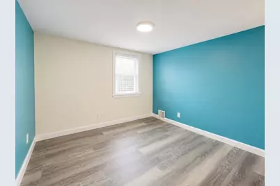 5 Parkdale Street #B, Somerville, MA 02143 - Photo 6