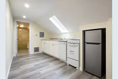 5 Parkdale Street #B, Somerville, MA 02143 - Photo 4