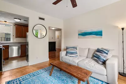 1419 Commonwealth Ave. #404, Boston, MA 02135 - Photo 2