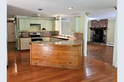 144 Parmenter Road, Hudson, MA 01749 - Photo 14