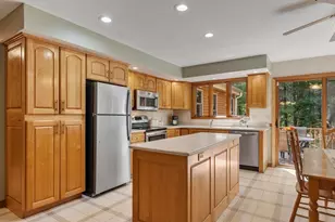 22 Woodland Dr, Westminster, MA 01473 - Photo 8