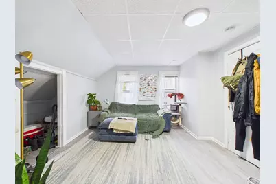 826 County St, New Bedford, MA 02740 - Photo 4