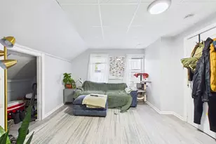 826 County St, New Bedford, MA 02740 - Photo 4