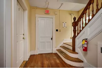 135 School St, Greenfield, MA 01301 - Photo 14