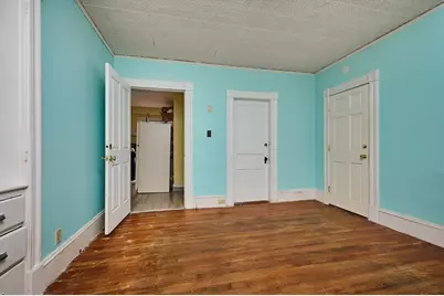 135 School St, Greenfield, MA 01301 - Photo 12