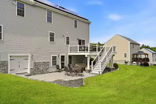 147 Roosevelt St, Fitchburg, MA 01420 - Photo 32