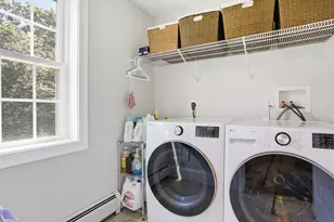 147 Roosevelt St, Fitchburg, MA 01420 - Photo 10
