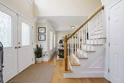 147 Roosevelt St, Fitchburg, MA 01420 - Photo 2