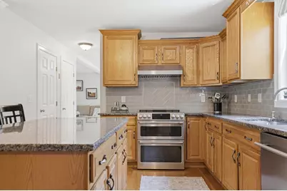 147 Roosevelt St, Fitchburg, MA 01420 - Photo 8