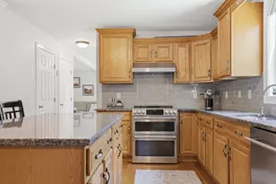 147 Roosevelt St, Fitchburg, MA 01420 - Photo 8