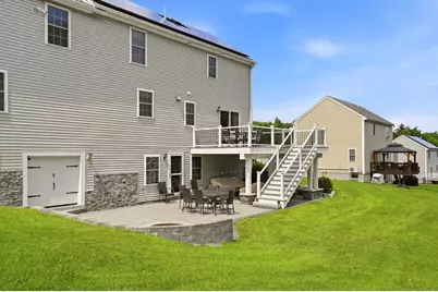 147 Roosevelt St, Fitchburg, MA 01420 - Photo 32