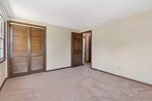 28 Pine St, South Hadley, MA 01075 - Photo 22