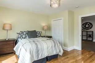 10 Nantasket Ave, Boston, MA 02135 - Photo 12