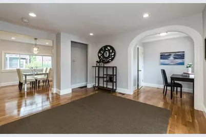 10 Nantasket Ave #1, Boston, MA 02135 - Photo 8