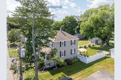 1 Richmond Ave, Milford, MA 01757 - Photo 4