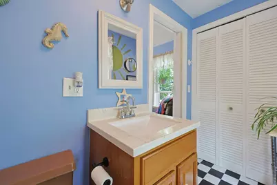 36 Laurier St, Worcester, MA 01603 - Photo 14