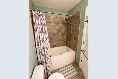 571 Freeport St #2, Boston, MA 02122 - Photo 8